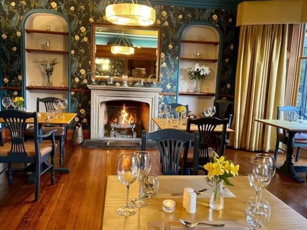 Achray House Restaurant With Rooms Saint Fillans Exteriör bild