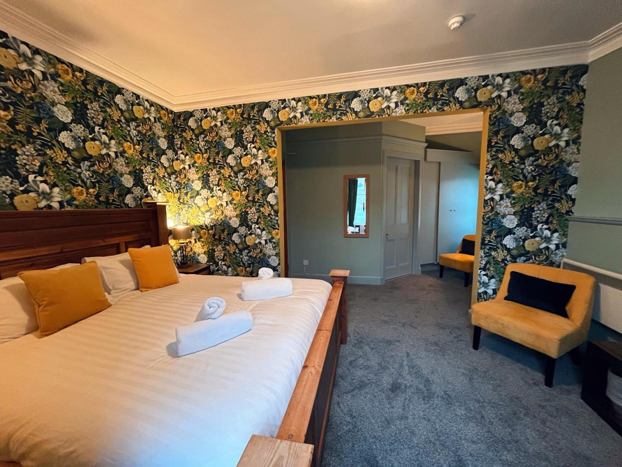 Achray House Restaurant With Rooms Saint Fillans Exteriör bild